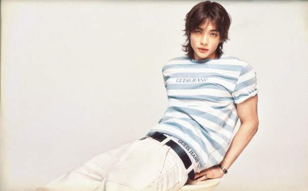 Хёнджин – новое лицо бренда GUESS