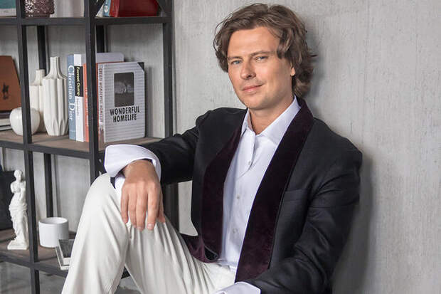 «Не для работы создан, а для счастья»: Прохор Шаляпин откровенно о деньгах, чувстве стыда и коллегах по цеху