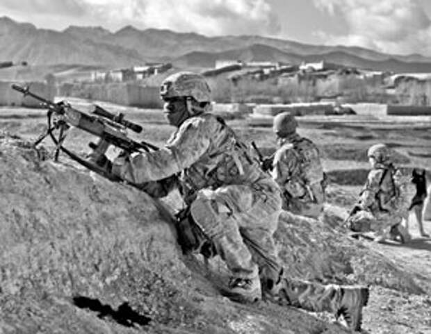 Остающиеся в Афганистане американские военные чувствуют себя очень неуютно