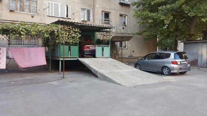 Автомобильные приколы. Часть 253 (26 фото) Автомобильные приколы. Часть 253 (26 фото)