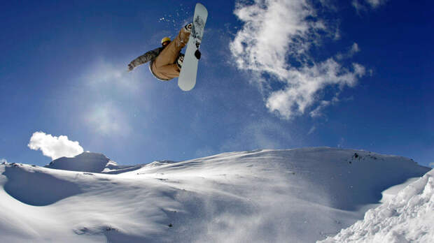 Российский сноубордист погиб при сходе лавины в Японии