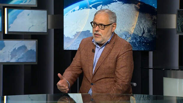 "Давай меняться": Хазин предположил, что Трамп предложил Путину