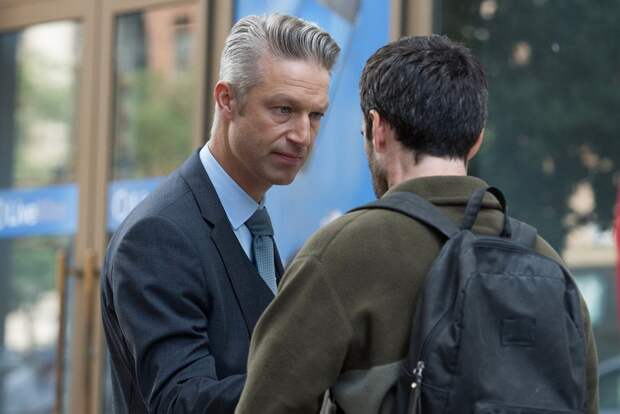 Carisi gets in the face of a man who was leering at his daughter on Law & Order: SVU Season 26 Episode 4