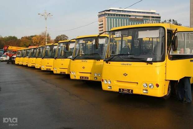 Кубанские автоинспекторы проверили 9170 автобусов