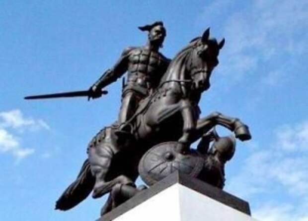 Военно-политическая стратегия князя Святослава