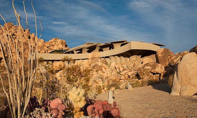 Joshua Tree: вилла в пустыне (9 фото)