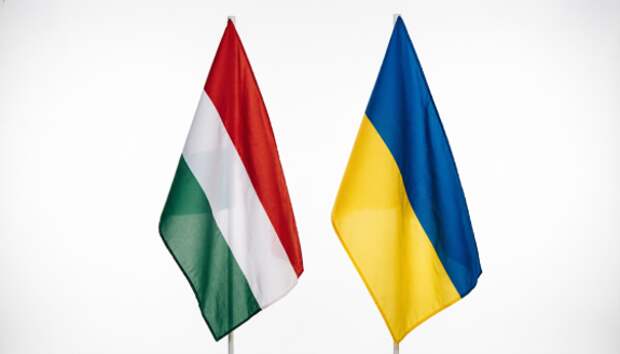Венгрия оставила Украину без денег