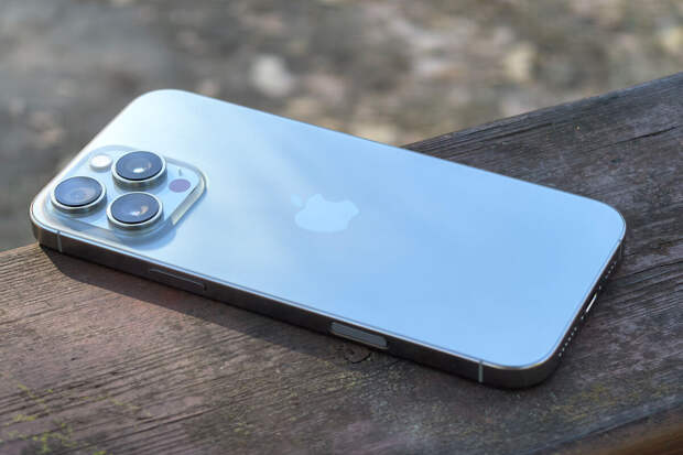 Apple предупредила пользователей iPhone в 100 странах об их взломе шпионским ПО