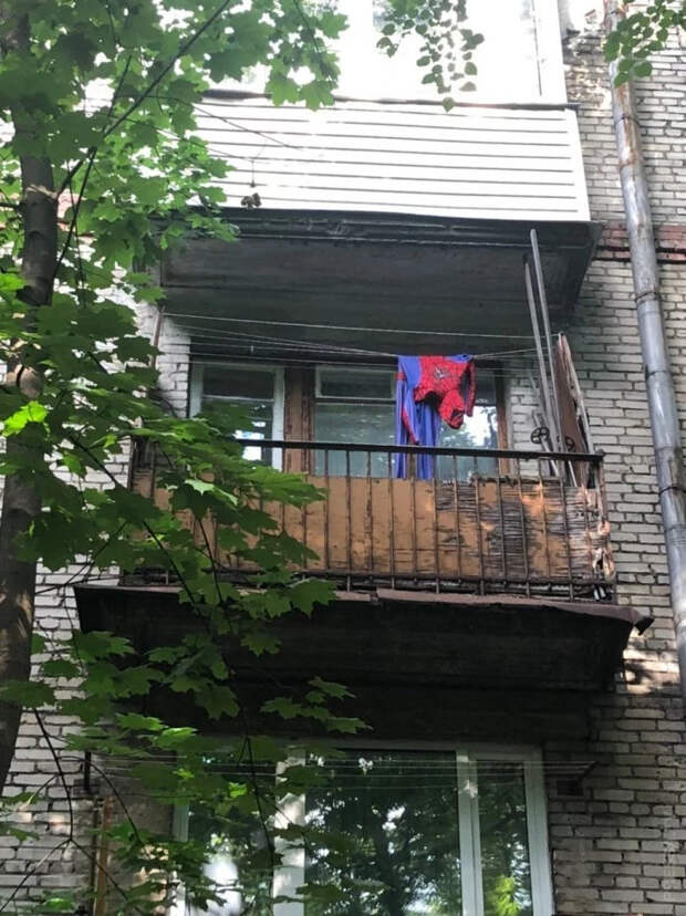 Балконы,хлам рухлядь Вид из окна, Хлам, Длиннопост