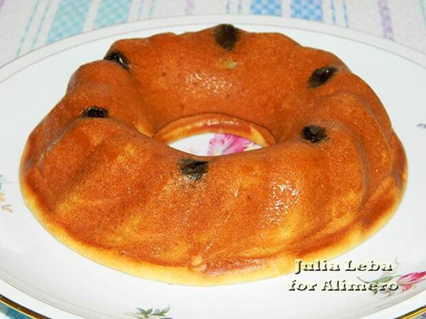 Кекс с конфетами