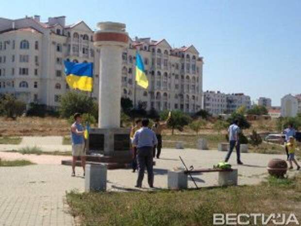 В Севастополе на День Независимости задержали украинских активистов В Севастополе на День Независимости задержали украинских активистов