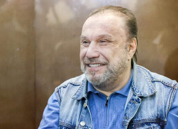 Бывший муж Яны Рудковской вышел на свободу из колонии