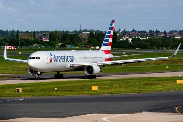 Boeing 767-323ERWL авиакомпании American Airlines