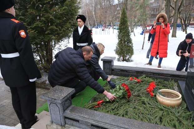 В Ярославском районе почтили память погибших в блокаду Ленинграда