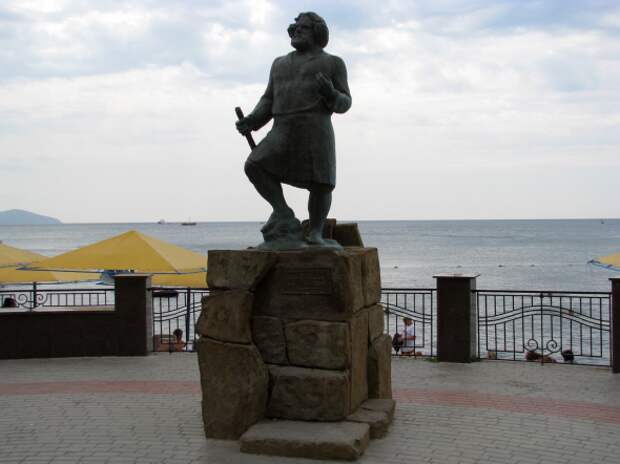 Стоит ли ехать в Крым? 