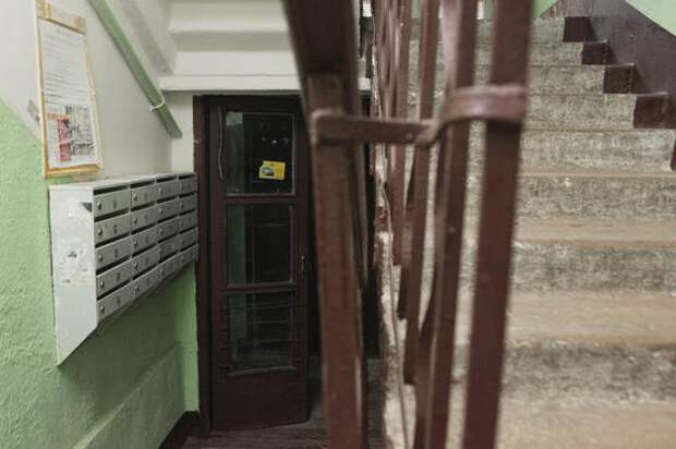 Прокуратура требует компенсацию для петербурженки после двух затоплений квартиры