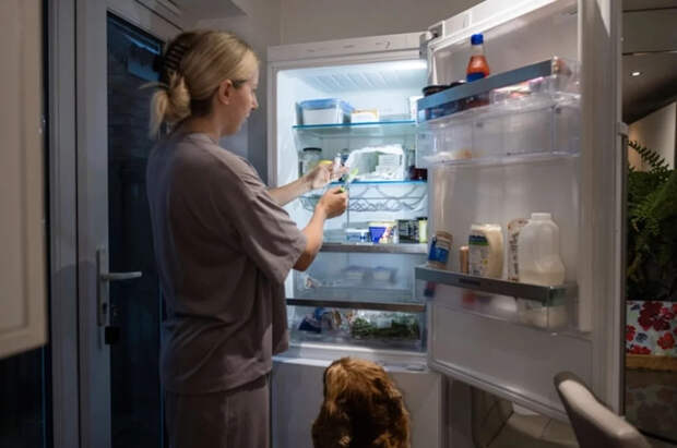 Биолог Лялина рассказала, какие продукты нельзя есть на голодный желудок