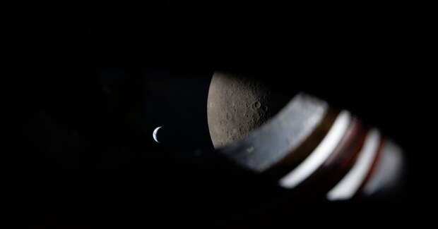 NASA отменило повторный сеанс ручного управления «Орионом» из‑за утечки гелия