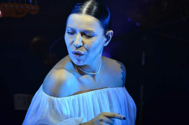 Певица Елка намекнула на замужество