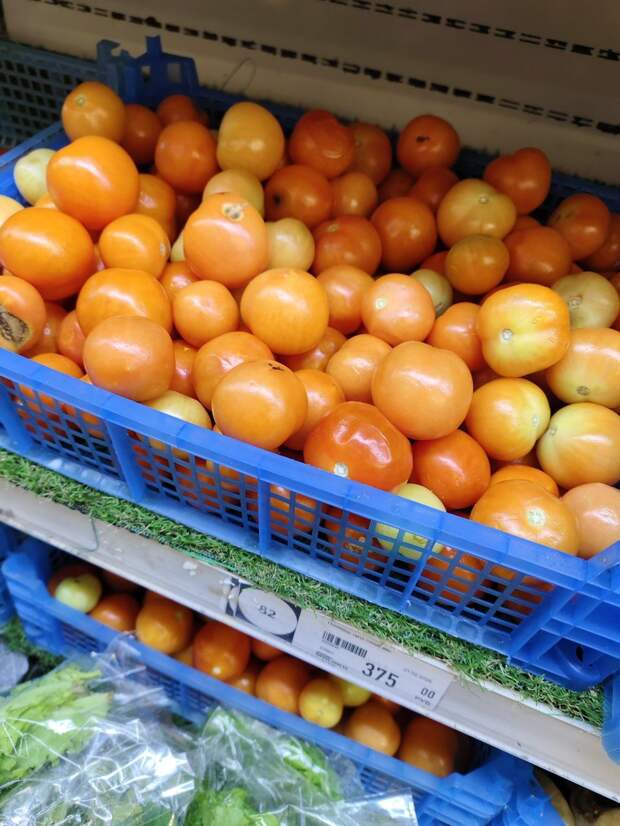 Немножко социальной еды из Донецка