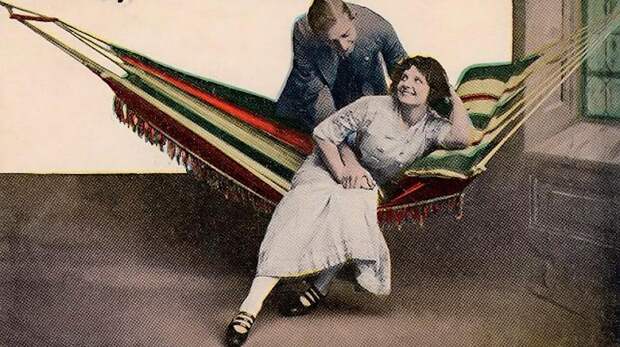 Открытки с пикантными намеками, которые 100 лет назад заменяли глянцевые журналы