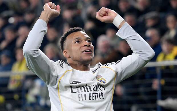 Мбаппе установил рекорд Лиги чемпионов по числу голов на выезде за сезон