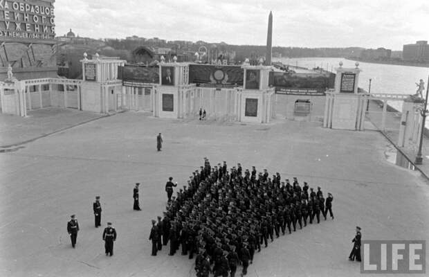 московский Первомай 1947 год