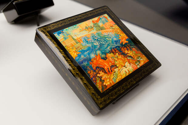 Валентин Фокеев, шкатулка «По плану ГОЭЛРО. ДнепроГЭС», Мстёра, 1979 год