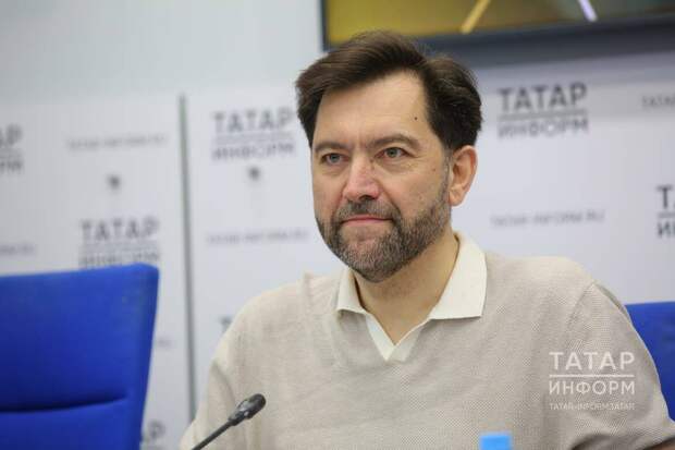 Фәнис Җиһаншин «Гәүһәр» фестивален Татарстанның зур шәһәрләрендә оештырырга тәкъдим итте