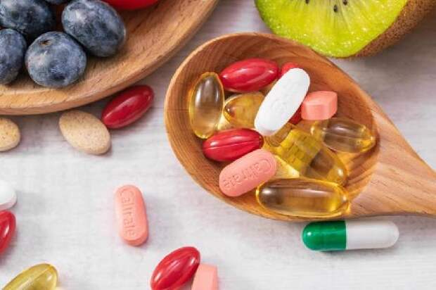 Диетолог назвала признаки нехватки витаминов