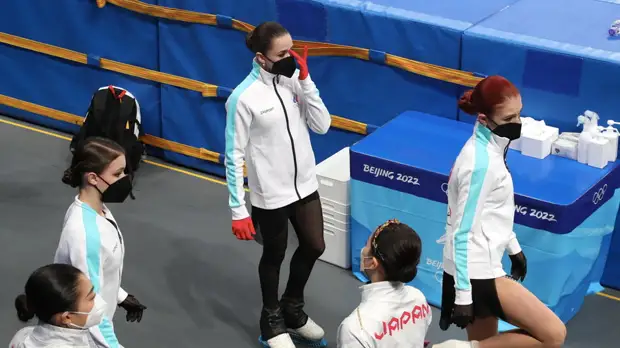 Глейхенгауз обратился к Щербаковой, Трусовой и Валиевой после их выступления на ОИ