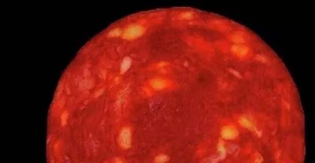 Ученый признался, что выдал фото колбасы за космический снимок