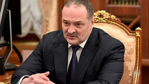 Отставка главы Дагестана Меликова состоялась. Путин назвал причину
