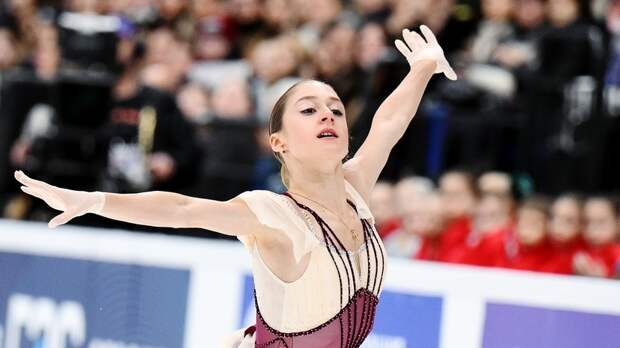 Горбачёва покинула Германию в инвалидном кресле