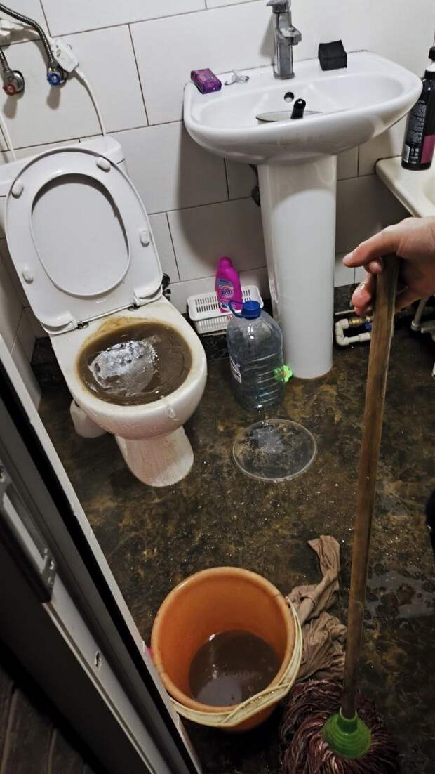 Канализация замёрзла, пос.Объединенный, Щербакова 3, 3-й этаж