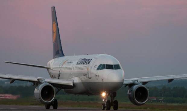 Lufthansa отменила пятничные рейсы в Тель-Авив Lufthansa отменила пятничные рейсы в Тель-Авив
