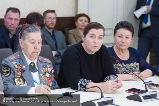 Феминистки, депутаты, общественники на круглом столе в Москве поговорили про женщин
