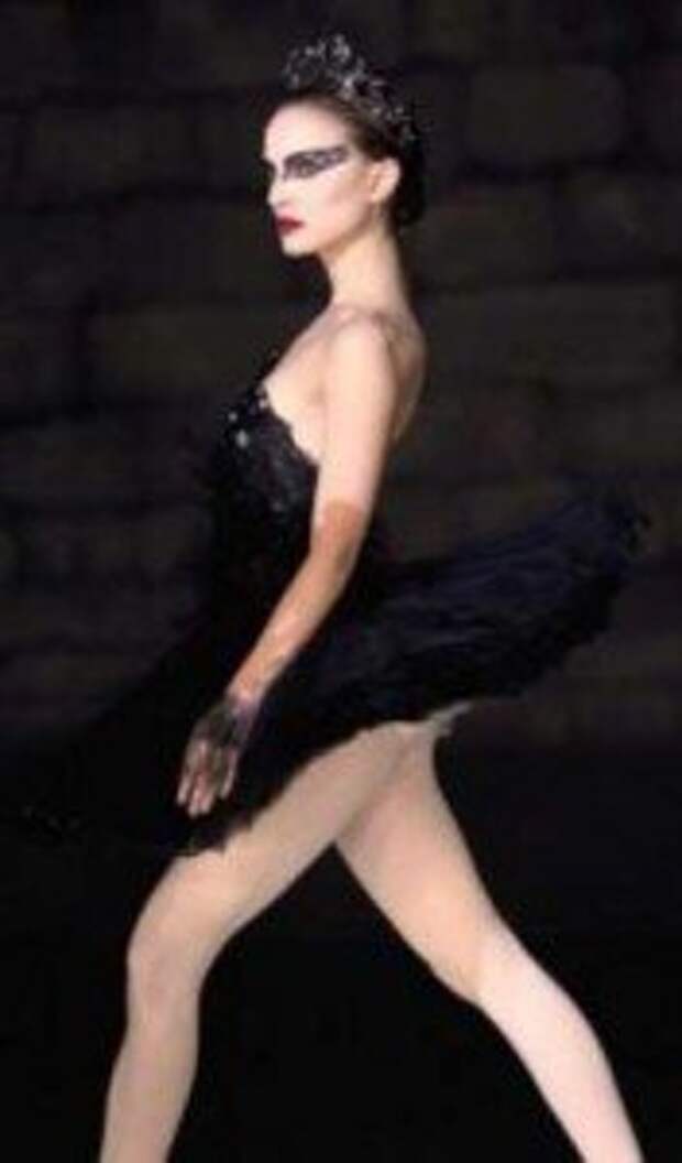natalie portman black swan workout long and lean 176x300 Natalie Portman Black Swan Workout, Diet: Long Lean Body