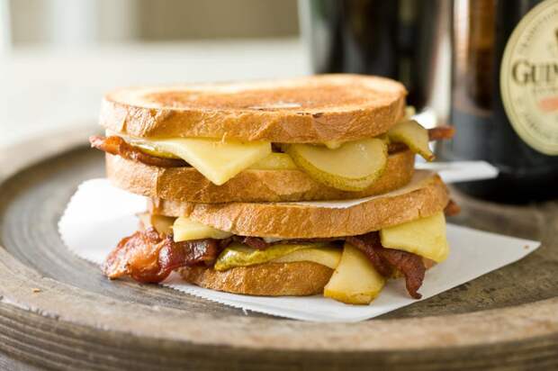 Сэндвичи с беконом: ингредиенты, рецепты приготовления с фото