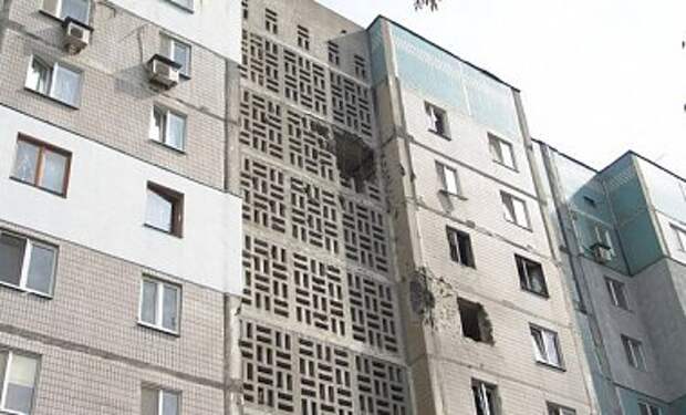 Обстрел Донецка: от ранений погибли двое мирных жителей Обстрел Донецка: от ранений погибли двое мирных жителей