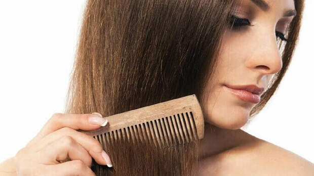 Почему выпадают волосы — причины и способы лечения