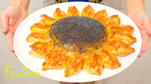 Праздничный и изумительно красивый пирог "Подсолнух" с мясом и сыром Пирог, Мясной пирог, Пирог с курицей, Выпечка, Домашняя выпечка, Еда, Рецепт, Кулинария, Видео, Длиннопост