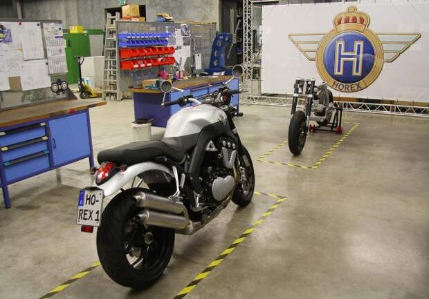 Horex VR6 Roadster начать производство Horex VR6 Production02 635x444