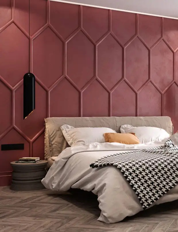 терракотовая стена в спальне в геометрическим узором