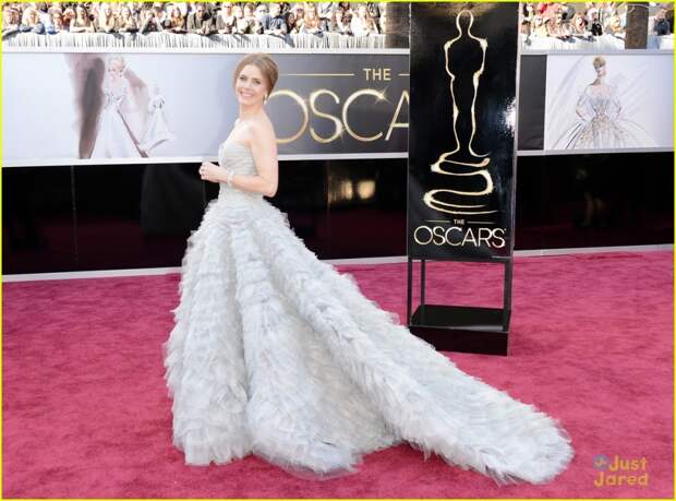 amy-adams-darren-le-gallo-oscars-2013-red-carpet-03