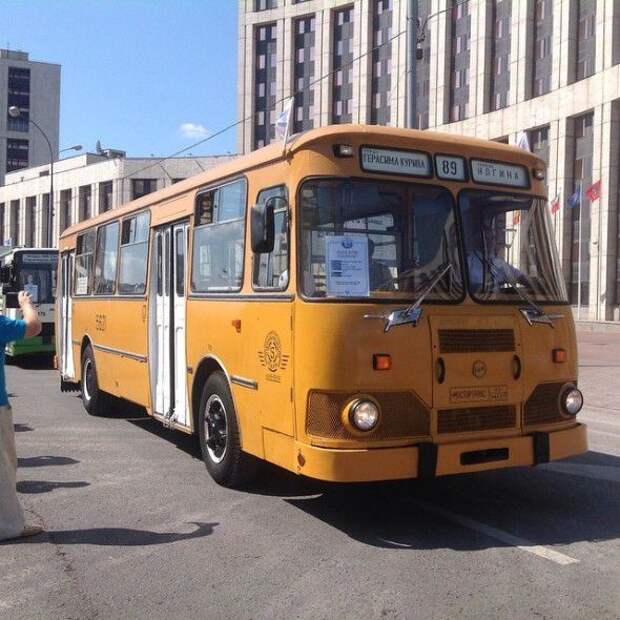 Парад ретроавтобусов в Москве интересности, парад, ретро, события