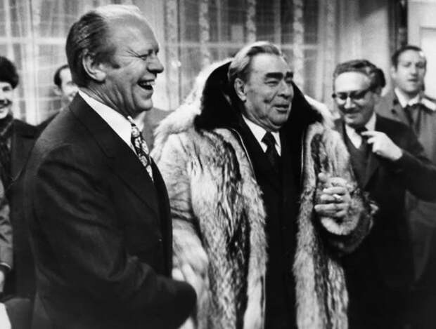 8-brezhnev-ford-whoiswearingtheamer 8-brezhnev-ford-whoiswearingtheamer