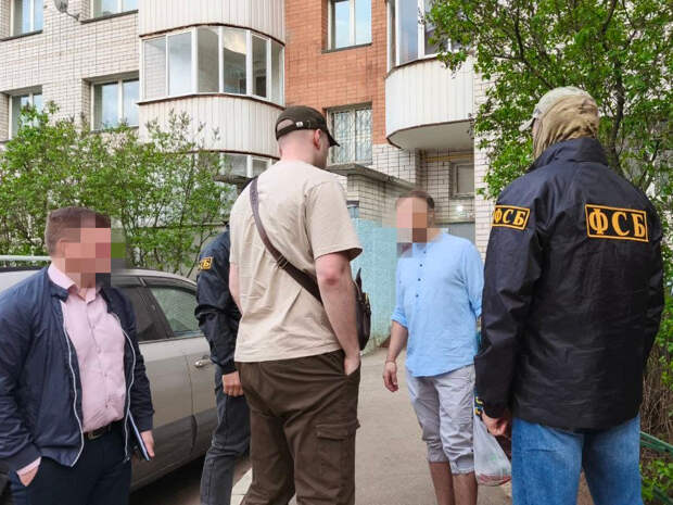 Заместителя начальника Смоленской таможни поймали на превышении полномочий (видео)