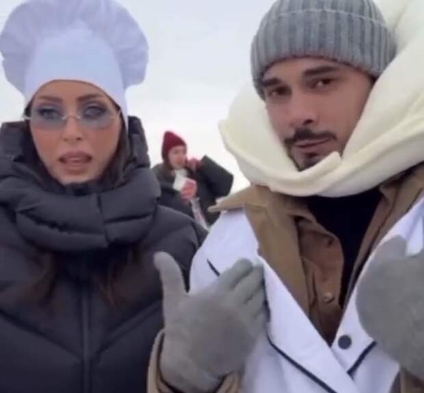 Певец Natan оделся в костюм пельменя