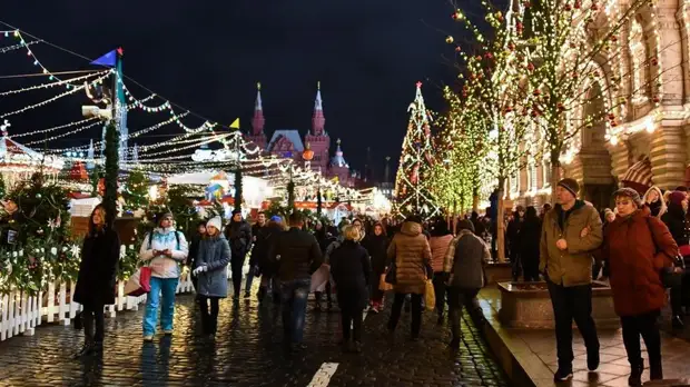 Опрос показал, сколько россиян будут работать 1 января